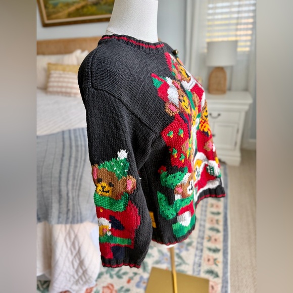 Vintage Teddy Bear Christmas Sweater - Picture 3 of 5